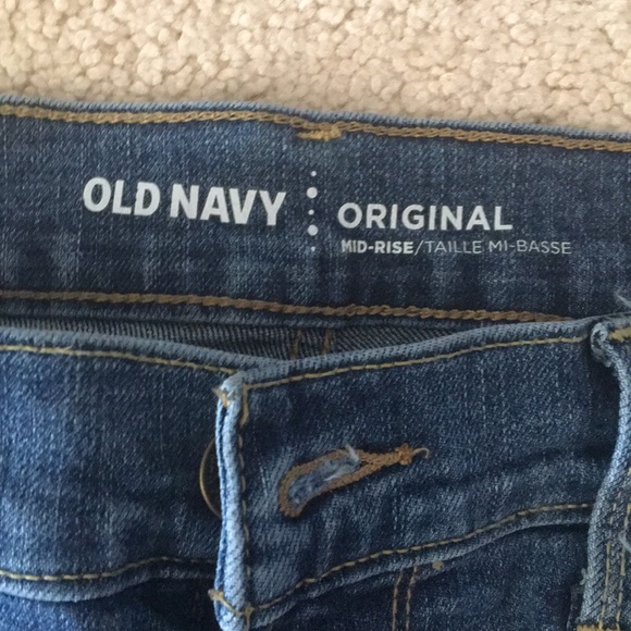 💕Old navy cuttoff shorts size 2 - Picture 3 of 4